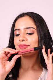 Winq Cosmetics Matte Lipstick Light Pink Shade 6 Ml