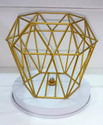 Luxurious Diamond Cut Cake Stand Perfect For Parties Dessert Display Stand