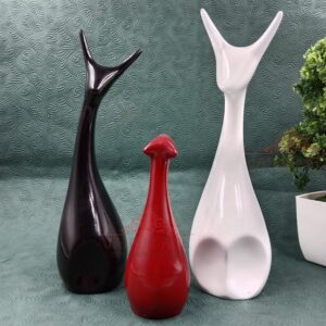 Deer Family Ceramic Showpiece Elegant Black. Red White Deer Figurines With Pian For Home Decor