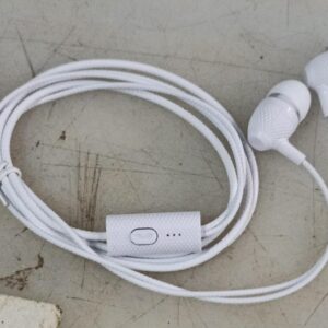 La Cruise 310 Bass White Colour Earphone