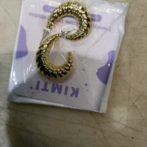 Women Earrings Set Golden Colour