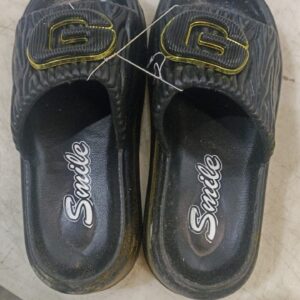 Women Slipper Black Colour Size 39