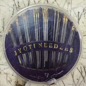 30 Pieces In 1 Set Assorted Hand Sewing Steel Embroidery Cloth Stitching