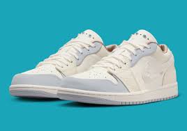 Air Jordan 1 Low Women S Shoes White Colour Size 3