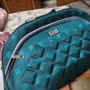 Zeden Fancy women duffle bag green colour