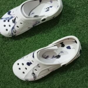 Private Lable Fashionable and trendy solid white clogs For Mens White Size 44
