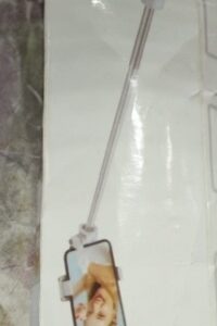 Private Label Bluetooth selfie stick and tripod stand