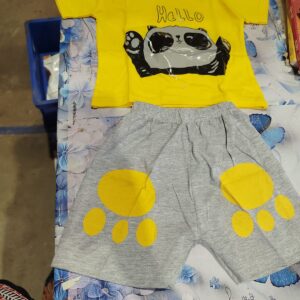 Private Label BABY BOYS CLOTHING SET PACK OF 1 YELLOW AND GREY 20 SIZE