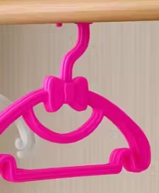 Private Label Cuty Kids Clothes Hangers 6 Pcs Set Shirt Hangers Red