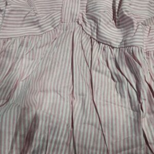 Private Label Women Pink Colour top L Size