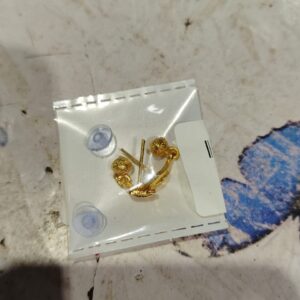 Private Label womans golden earring