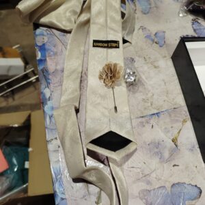 Random Stripe Mens 4in1 Necktie Gift Set Tie Pocket Square Lapel Pin Cufflinks in Premium Box