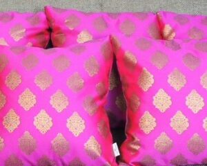 Private Label Pink parrot Durable Dopian Silk Decorative Jacquard Cushion Cover Pack Of 4