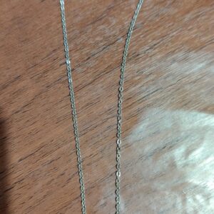 Private Label Silver Chain With Pendent White Pooti