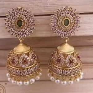 Private Label Fashionable Earings Studs GOLDEN AND WHITE DIAMONDS