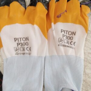 Orange Reusable Hand Gloves For Garden