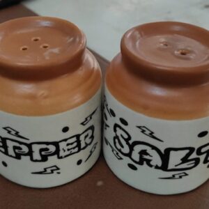 Salt Pepper Shaker 2 Pies