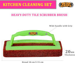Bear Grips Heavy Duty Tile Scrubber