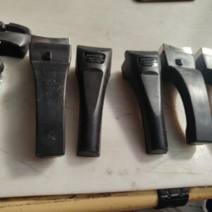 Black Cookware Handle Set Of 6 With 2 Cooker Whistle