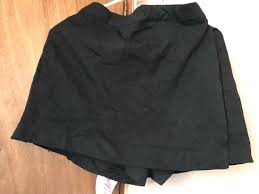 Hm Black Color Mini Skirt With Side Zip For Women Size 44