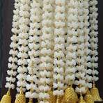Jasmine With Gold Beads String White 8 Pcs
