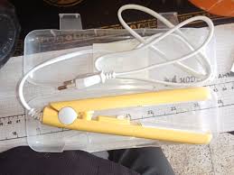 Yellow Mini Hair Straightener For Women