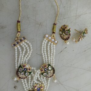 Artificial Peacock Pearl Set With Earrings