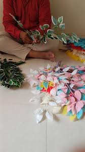 Novelty Enterprises Vrb Dec Multicolor Plastic Artificial Ficus Leaves Branches