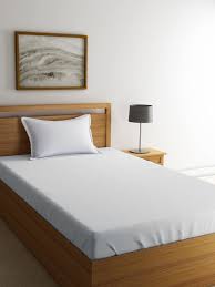 Single Bed Pillow White Color