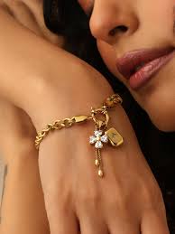 Klissaa Statement Clover Star Bracelet For Womens Gold Plated