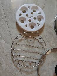 Bhnipa Stainless Steel Round Egg Steamer Rack Heatproof Stackable 7 Holes