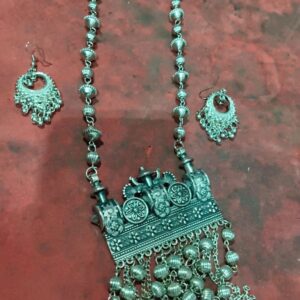 Private Label Stylish Designer Long Necklace For Women With Paired Earrings