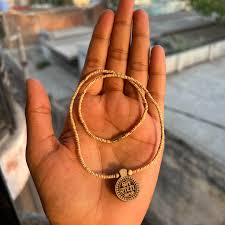 Shri Radha Name Tulsi Locket Barik Kanthi Mala